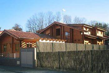 Accommodation De Salut Somlom Sant Esteve De Palautordera Exterior photo